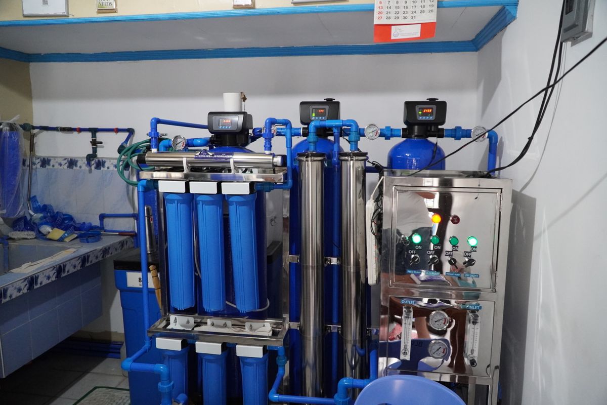 Photo 1 — Water softener 30 L for villas, hotels or laundries