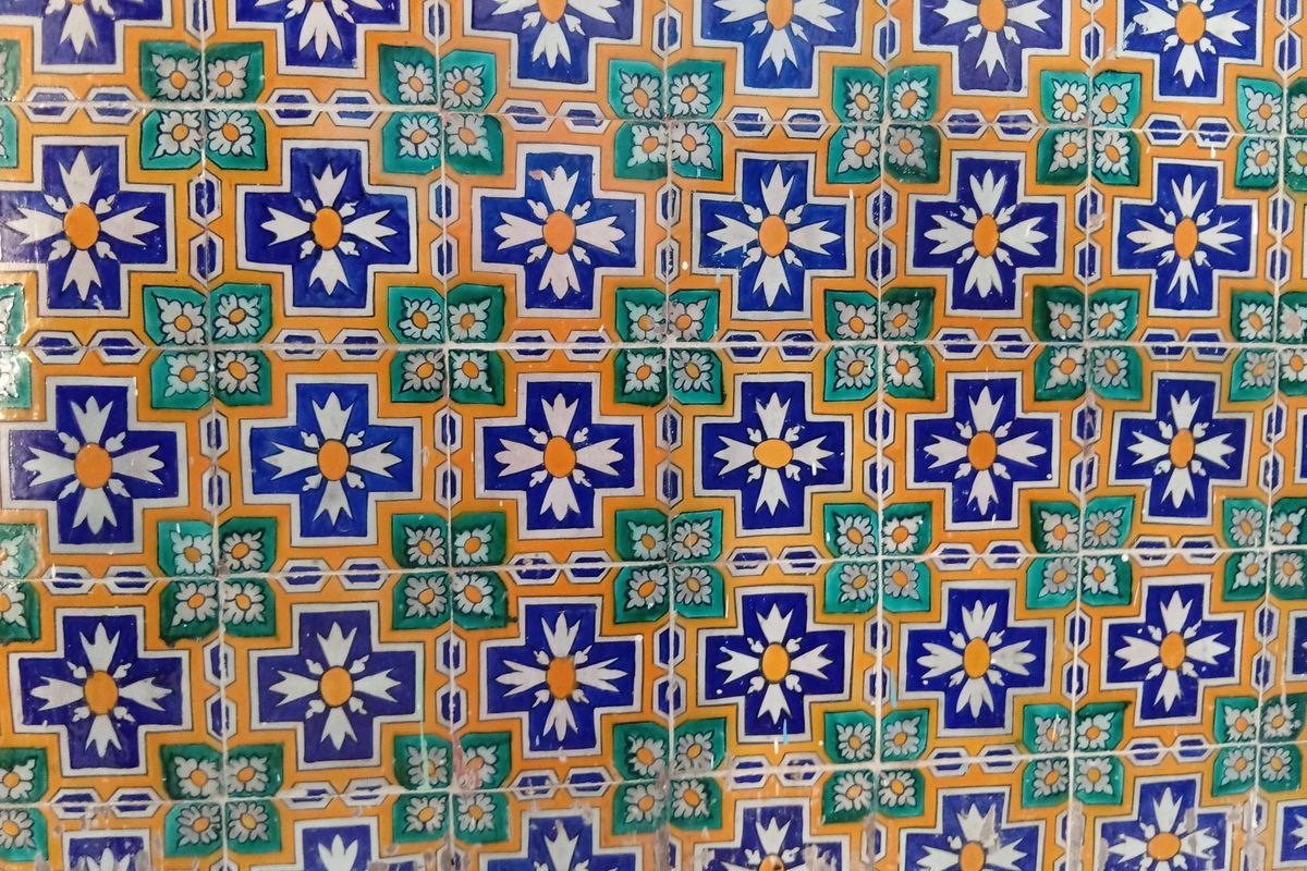 Photo 1 — Porcelain floor tiles 60 × 60, stone effect